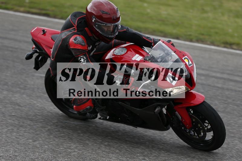 Archiv-2025/10 23.04.2025 Cornu Master School ADR/rot-rouge/42